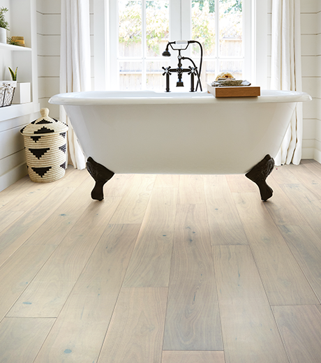 Bathtub from Flooring Central in La Plata